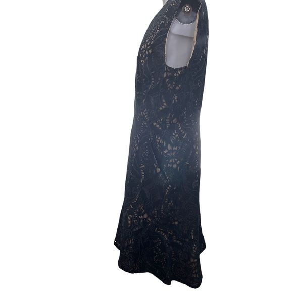 BCBG MAXAZRIA  Chrystal women’s black & beige lazer cut sleeveless dress size 12 - Picture 4 of 15